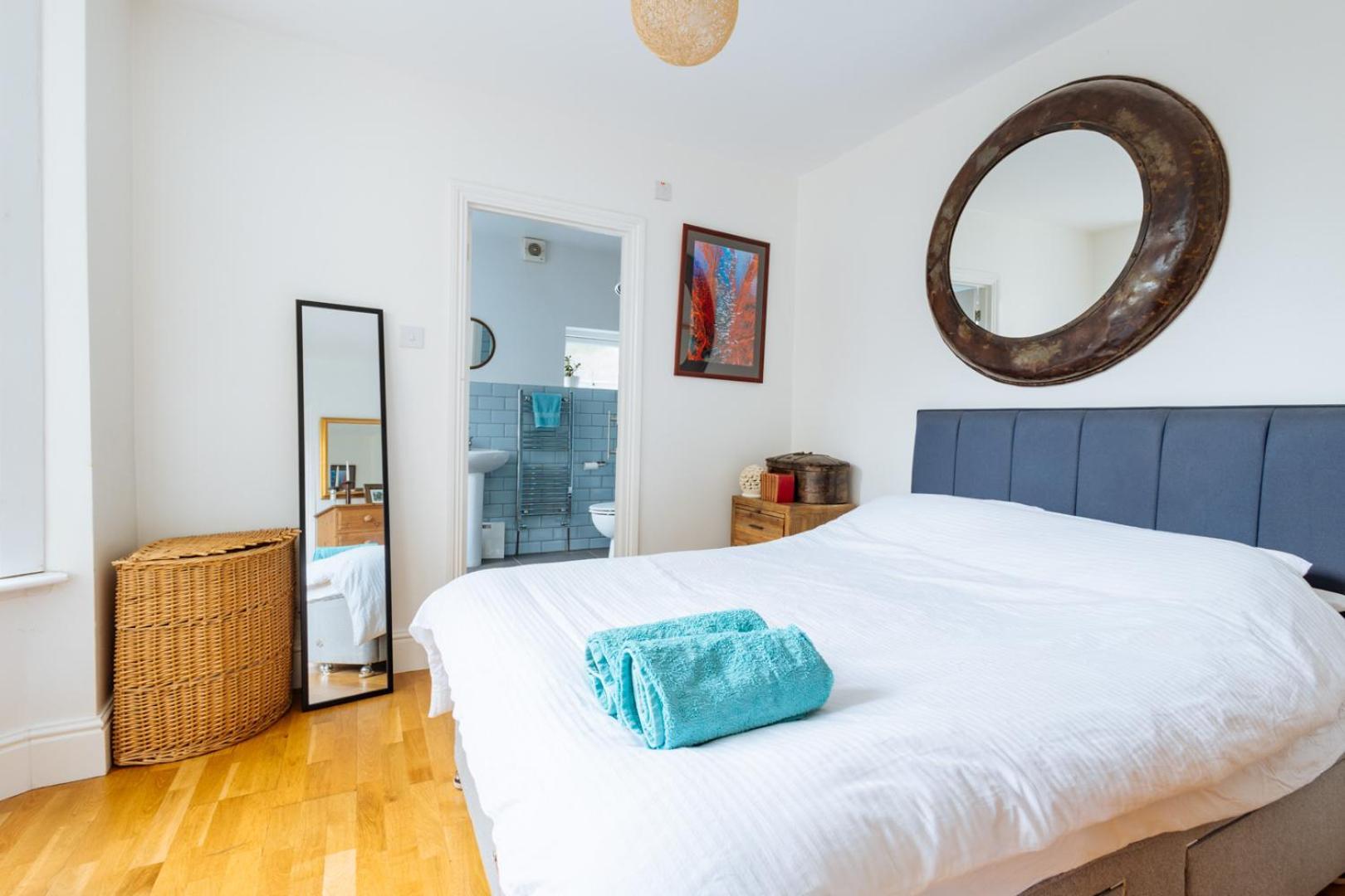 Unique Private Apartment W/ Easy Access To Central ロンドン エクステリア 写真